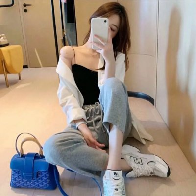 秋月春花未了情
